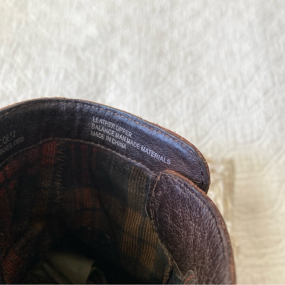 Born Brown Leather Ankle Boots Zip Up Sides Size 8 - Picture 9 of 16